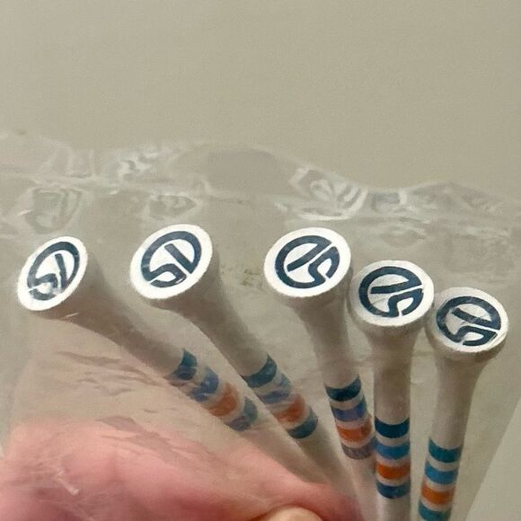 Straight Down White Wooden Golf Tees with Blue, Orange, and Green Stripes 2.75in - Picture 2 of 4